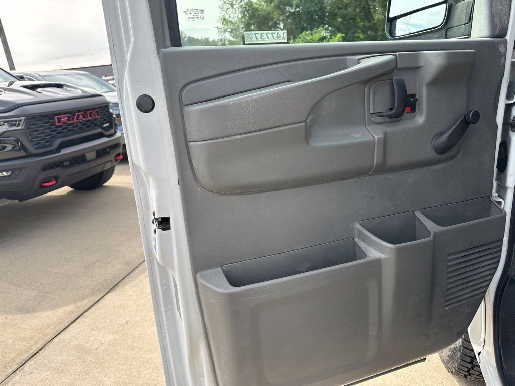 2011 Chevrolet Express Cargo 3500 Work Van