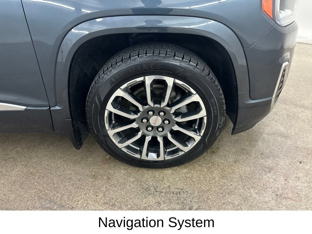 2020 GMC Acadia Denali