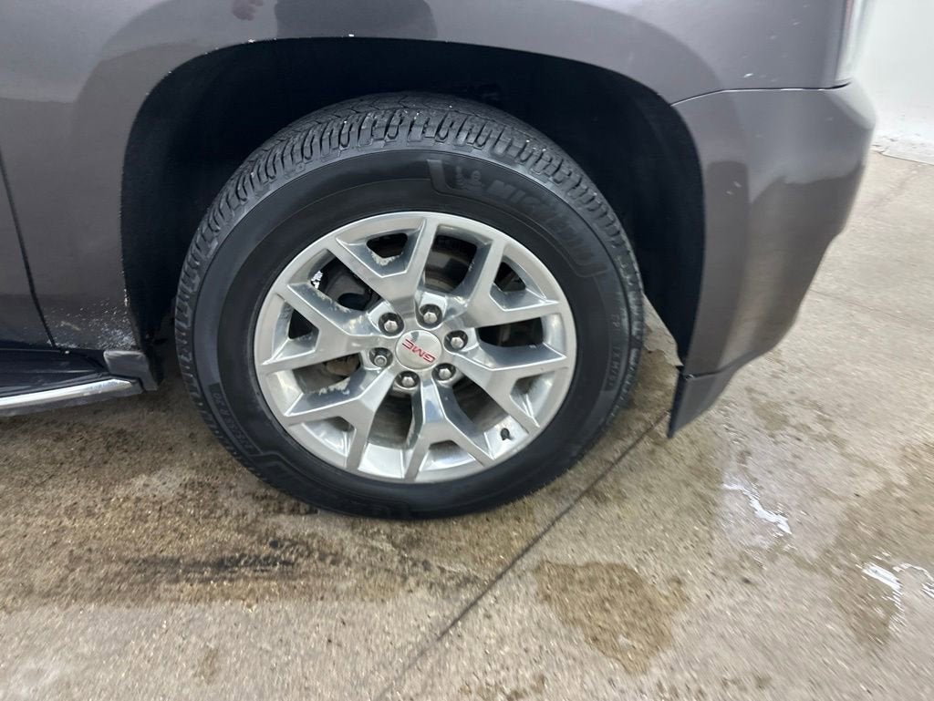 2017 GMC Yukon XL SLE