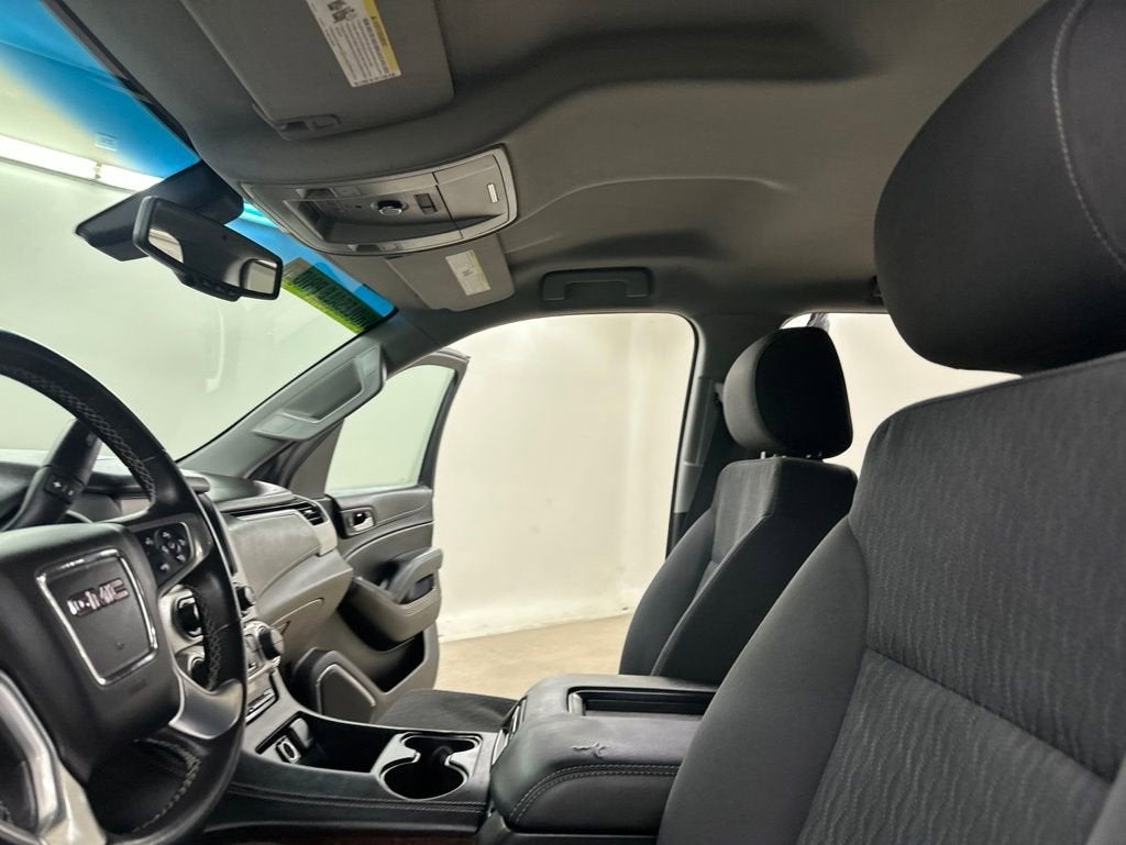 2017 GMC Yukon XL SLE