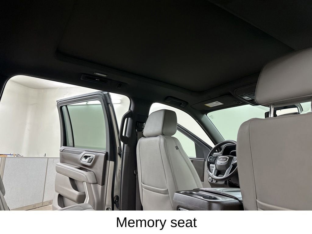 2023 GMC Yukon XL SLT