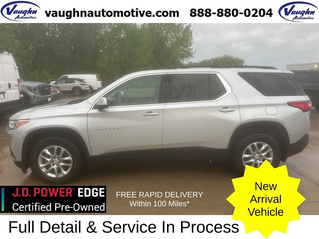 2021 Chevrolet Traverse LT Cloth