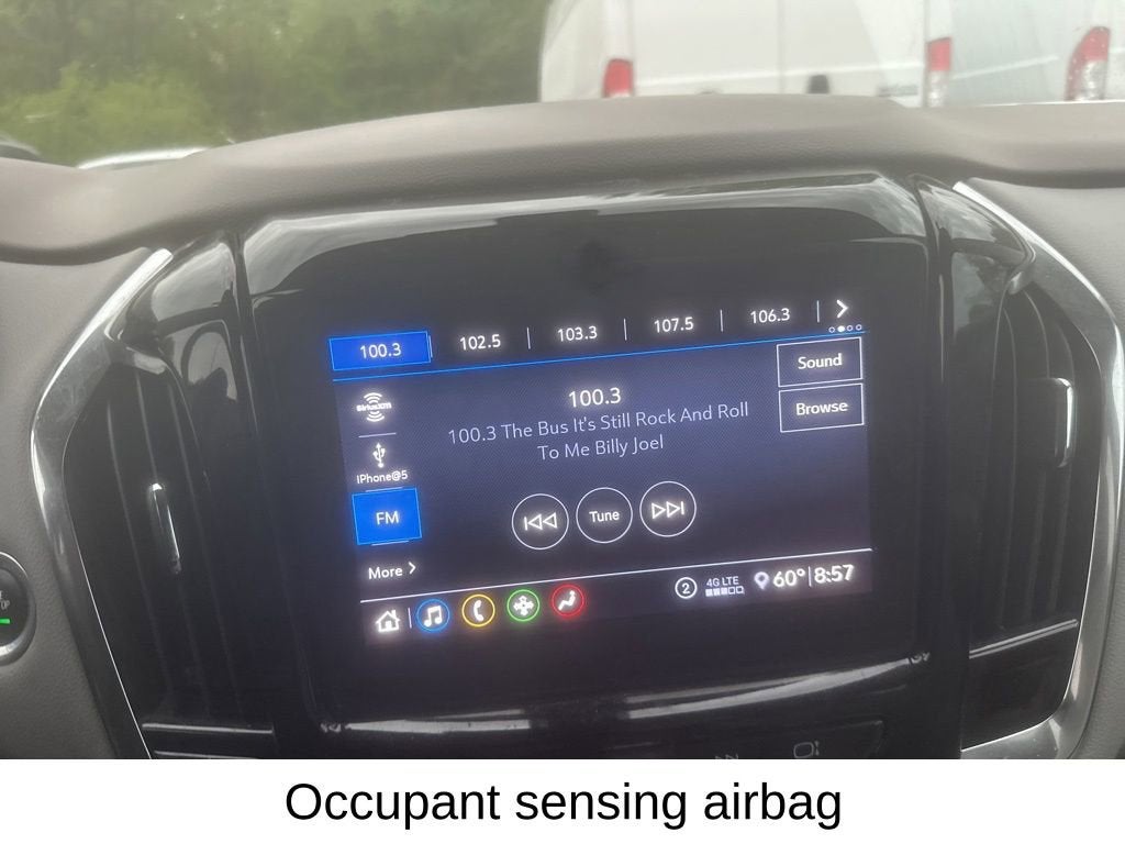 2021 Chevrolet Traverse LT Cloth