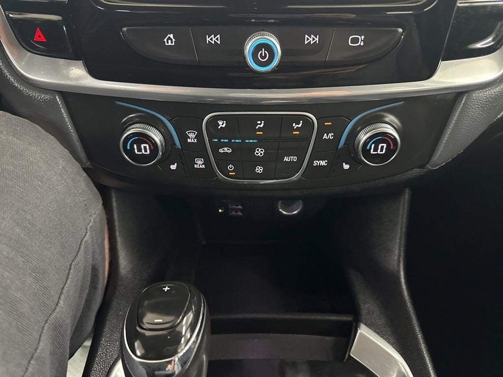 2020 Chevrolet Traverse LT Leather