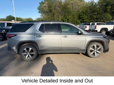 2023 Chevrolet Traverse LT Leather