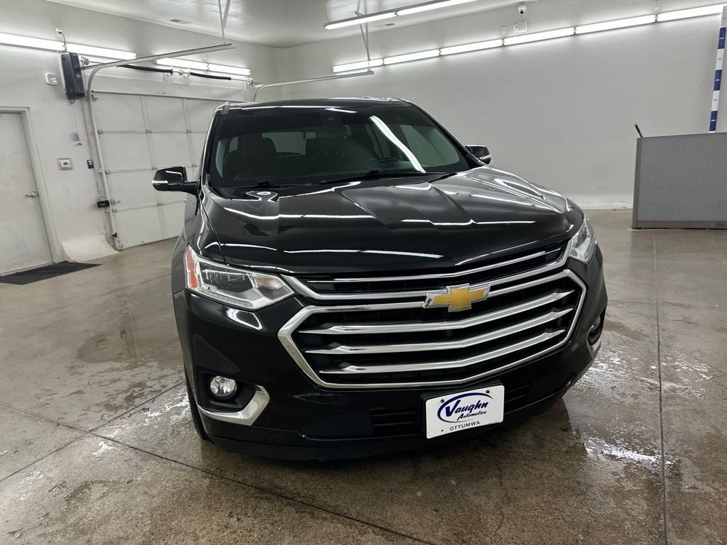 Used 2018 Chevrolet Traverse High Country with VIN 1GNEVKKW3JJ239758 for sale in Ottumwa, IA