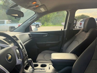 2010 Chevrolet Traverse LT w/1LT