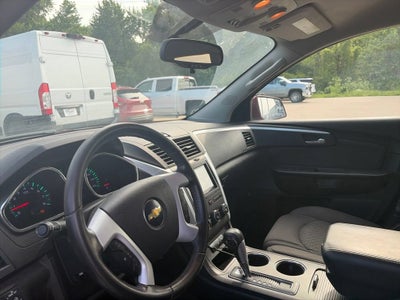 2010 Chevrolet Traverse LT w/1LT