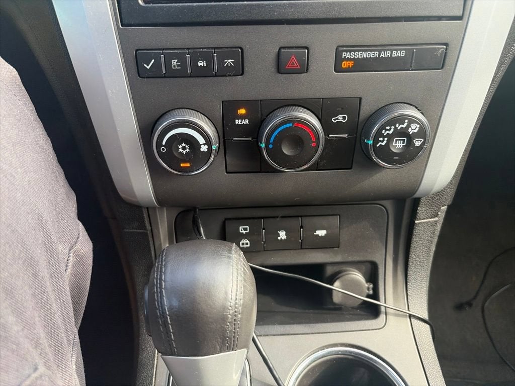 2010 Chevrolet Traverse LT w/1LT