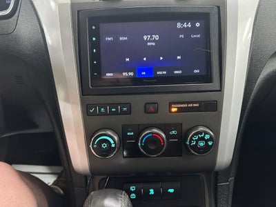 2010 Chevrolet Traverse LT w/1LT