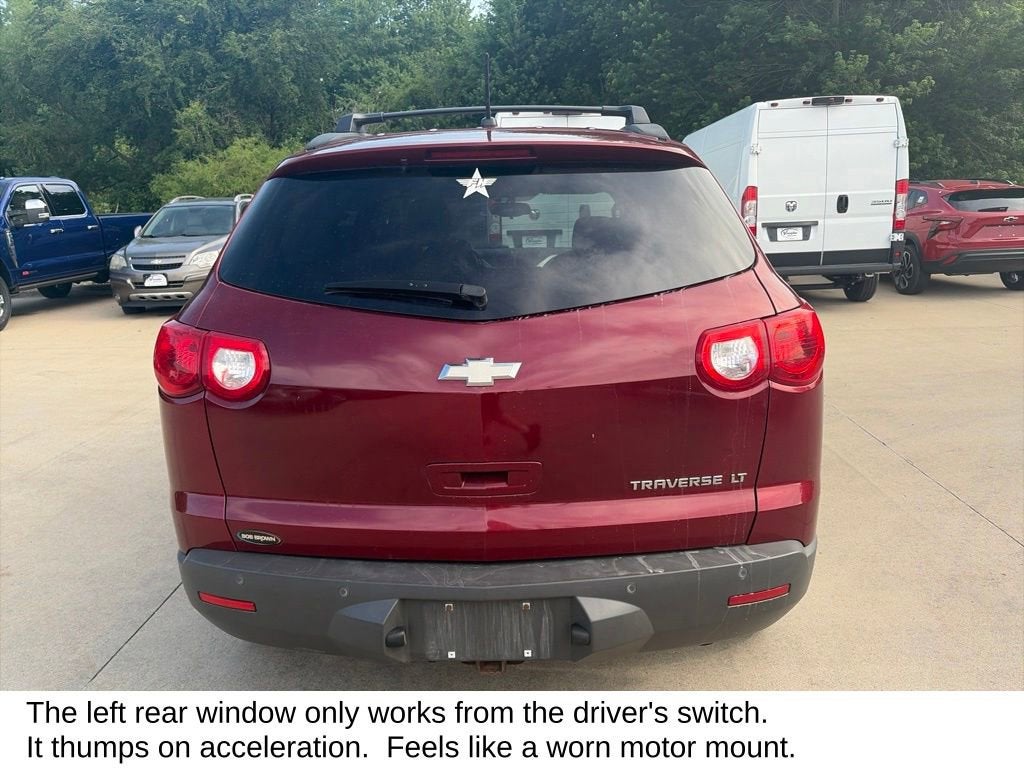 2010 Chevrolet Traverse LT w/1LT