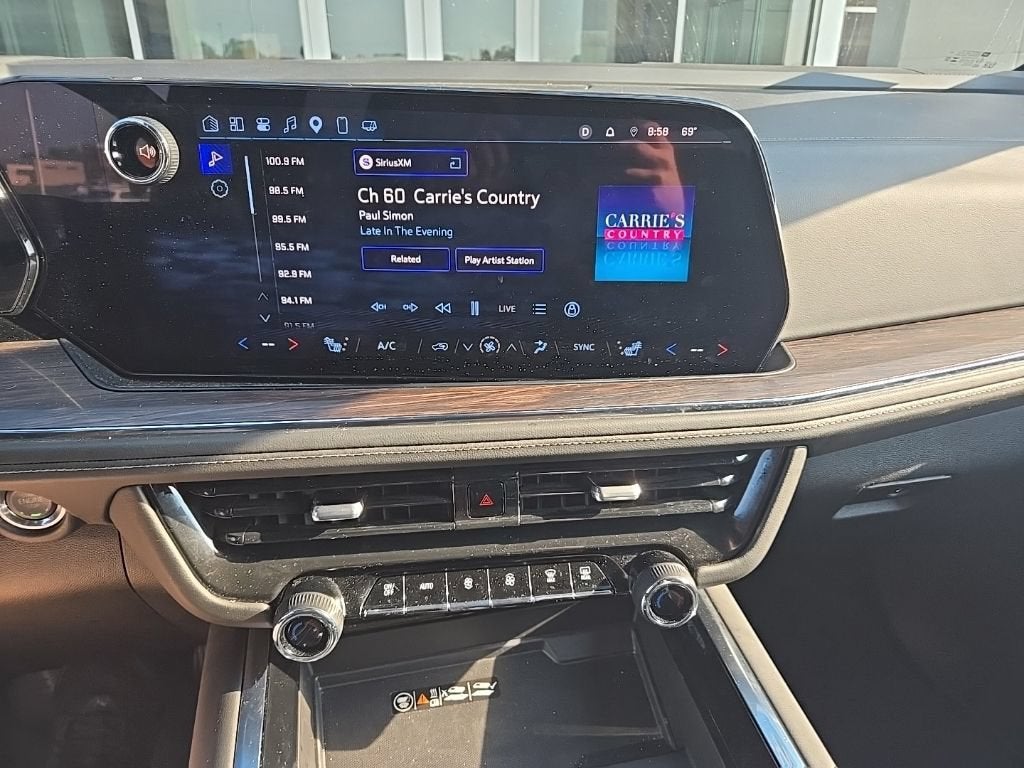 2025 Chevrolet Suburban Z71