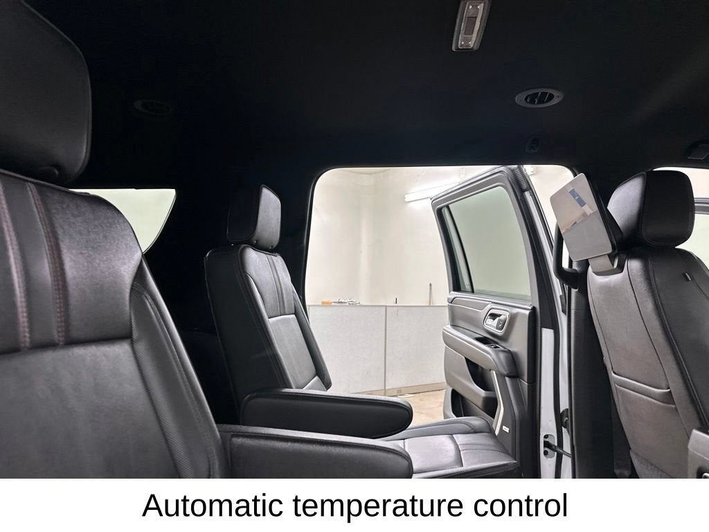 2021 Chevrolet Suburban RST