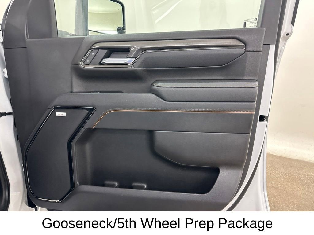 2025 GMC Sierra 2500 HD AT4