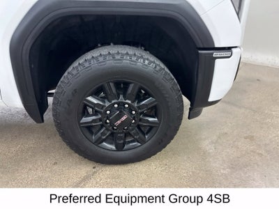 2025 GMC Sierra 2500 HD AT4