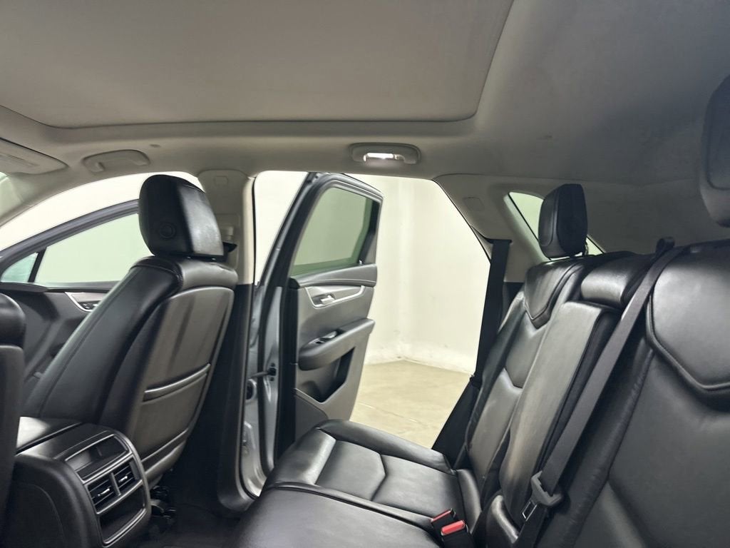 2017 Cadillac XT5 Luxury FWD