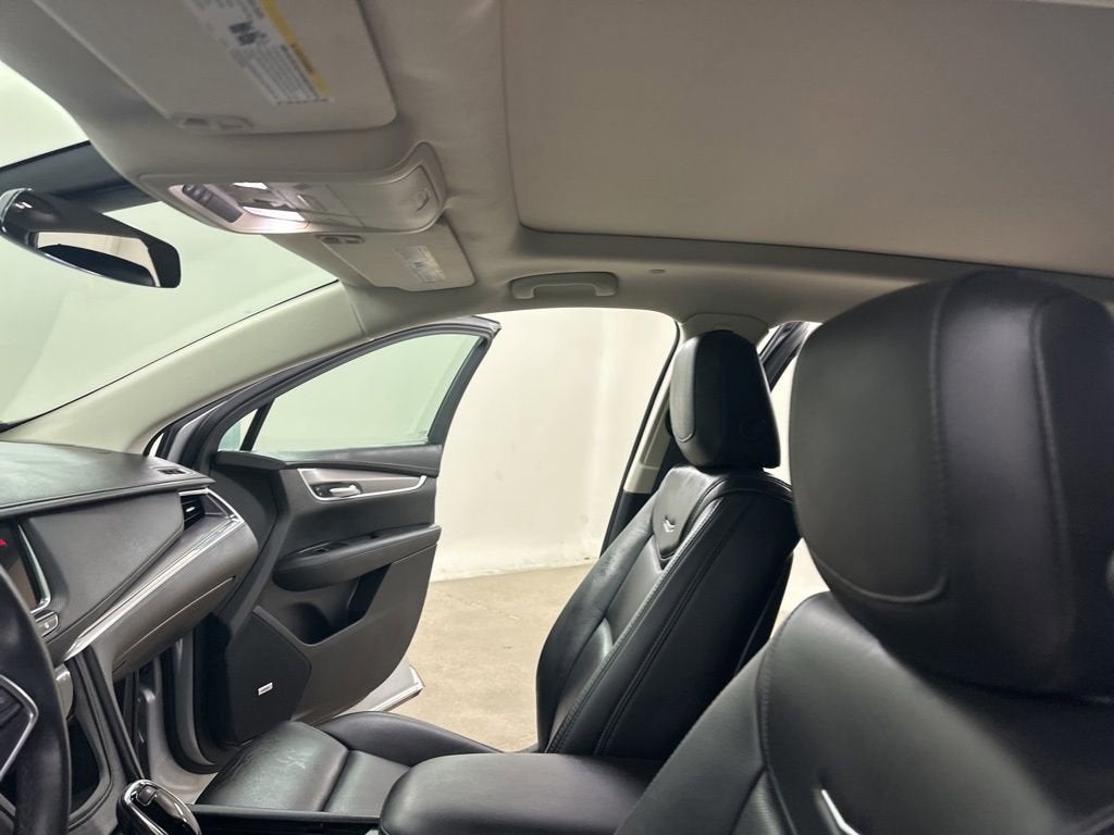 2017 Cadillac XT5 Luxury FWD