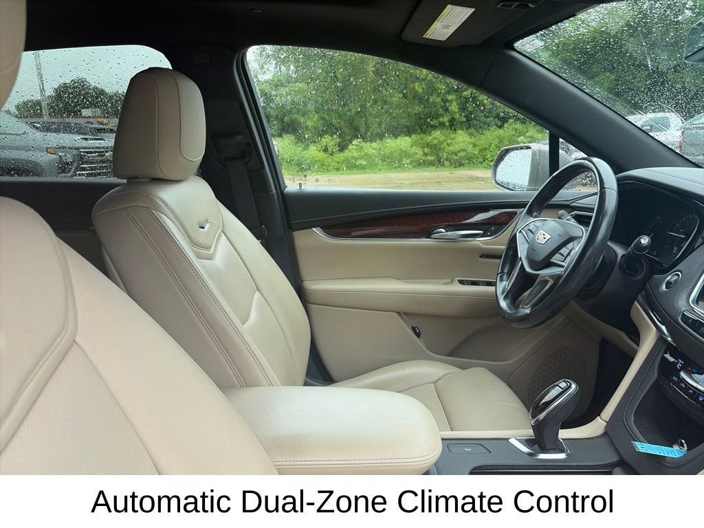 2019 Cadillac XT5 Luxury FWD