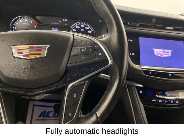 2020 Cadillac XT5 Premium Luxury