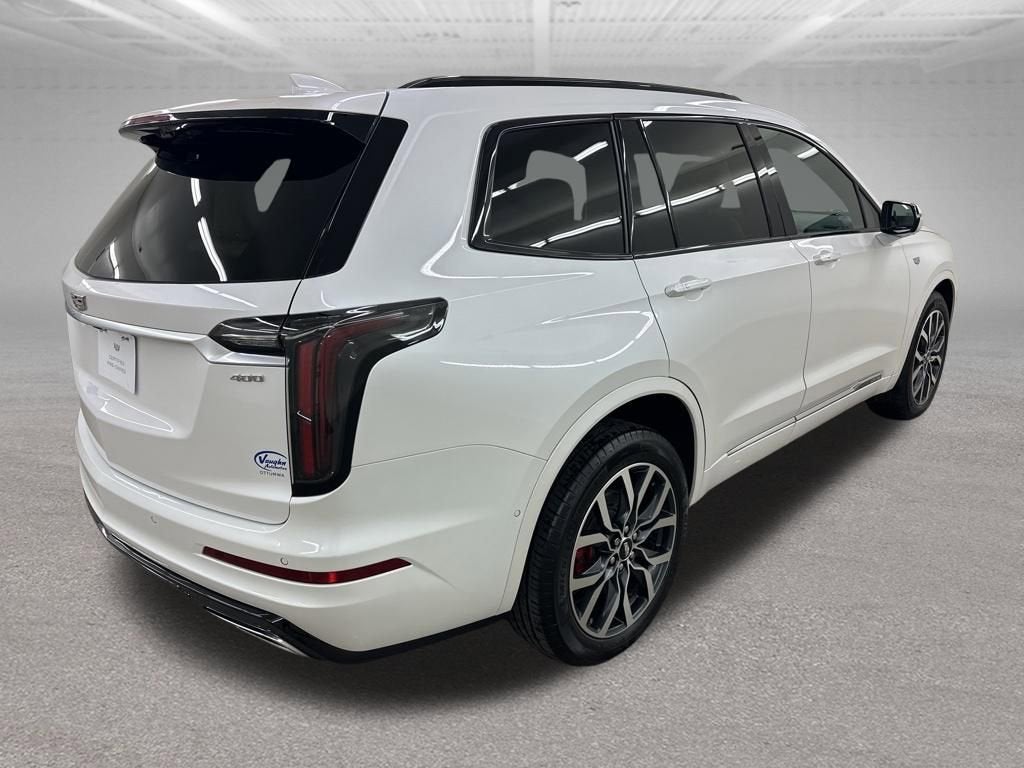 2025 Cadillac XT6 Sport