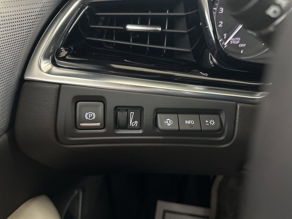 2025 Cadillac XT6 Sport