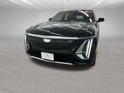 2024 Cadillac LYRIQ Luxury 1