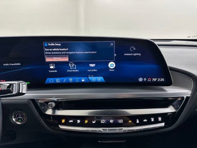 2024 Cadillac LYRIQ Luxury 1