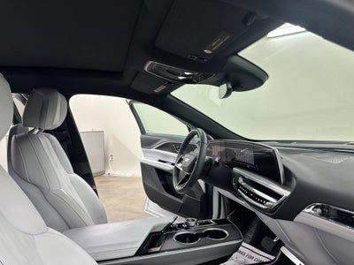 2024 Cadillac LYRIQ Luxury 1