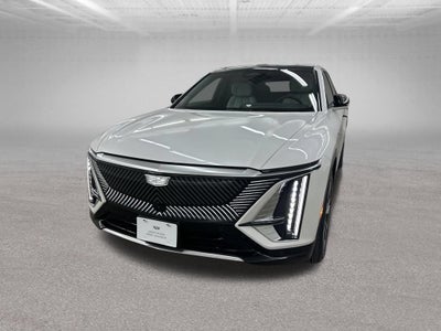 2024 Cadillac LYRIQ Luxury 1