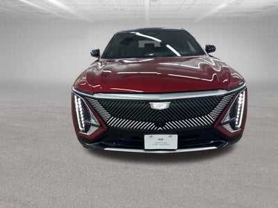 2025 Cadillac LYRIQ Luxury 3