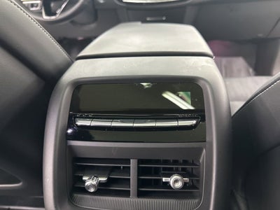 2025 Cadillac LYRIQ Luxury 3