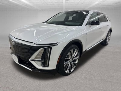 2025 Cadillac LYRIQ Luxury 3
