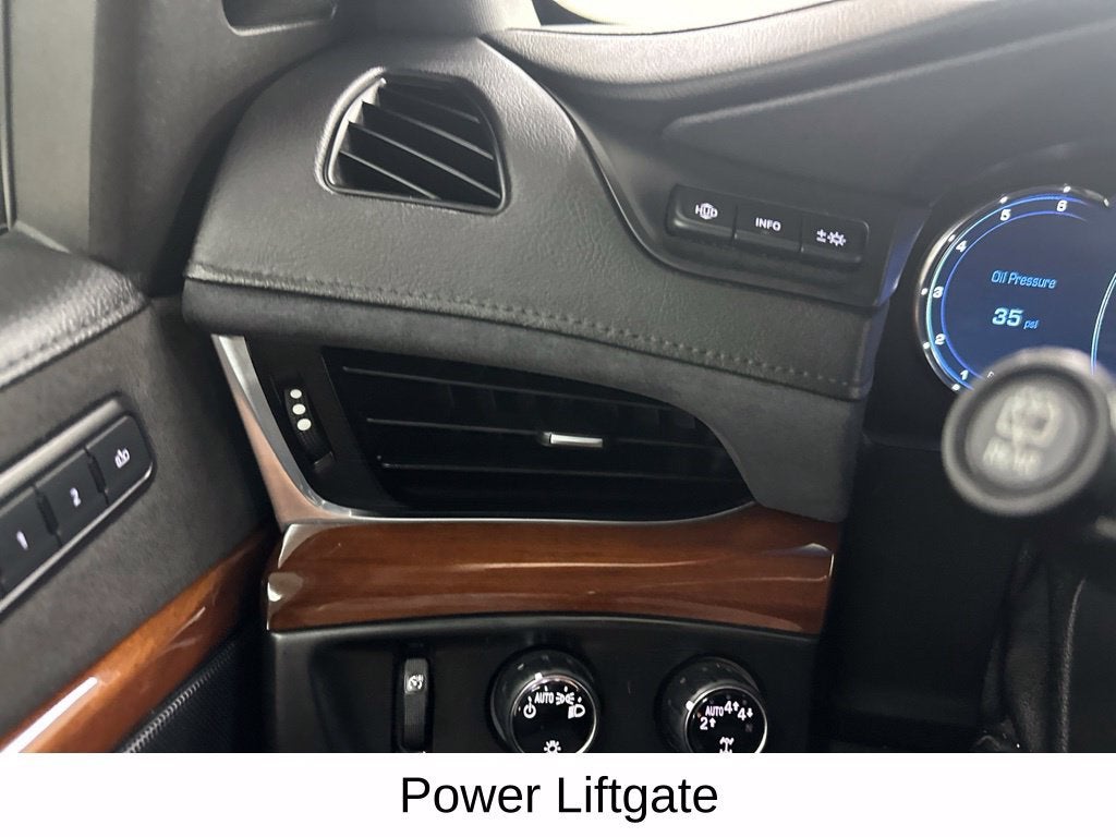 2019 Cadillac Escalade Luxury