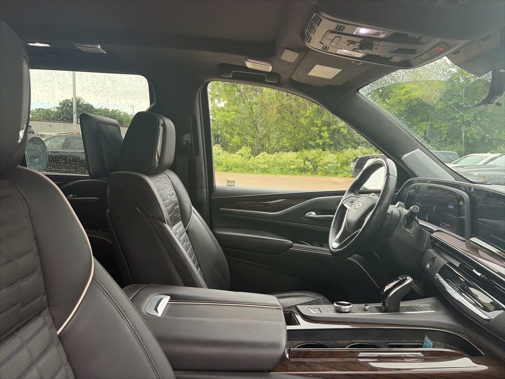 2024 Cadillac Escalade Premium Luxury Platinum