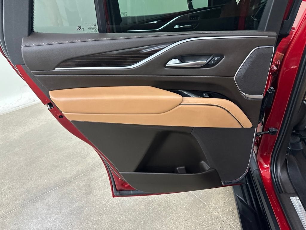 2023 Cadillac Escalade Sport