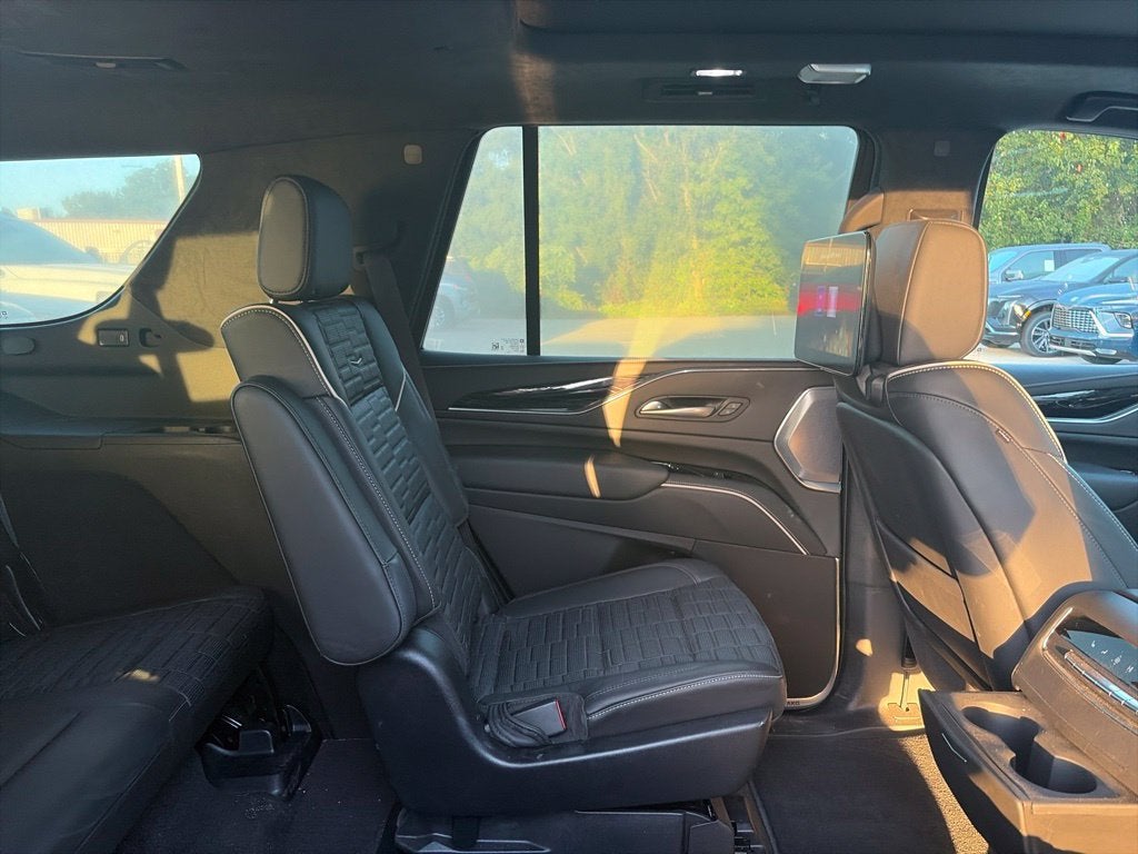 2023 Cadillac Escalade AWD V-Series