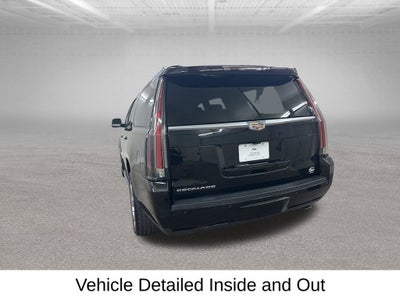 2018 Cadillac Escalade ESV Luxury