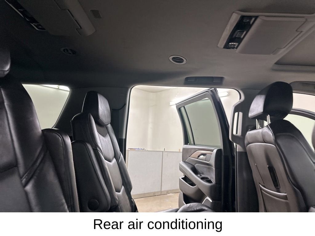 2018 Cadillac Escalade ESV Luxury
