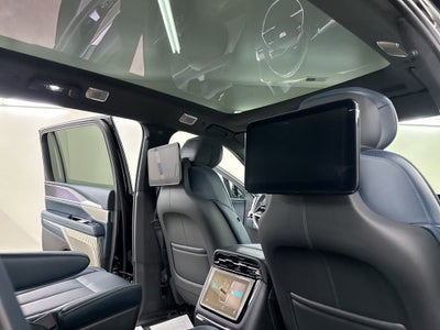 2025 Cadillac ESCALADE IQ Luxury 2