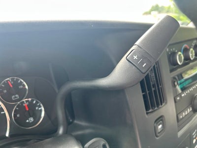 2026 Chevrolet Express Cutaway 3500 1WT