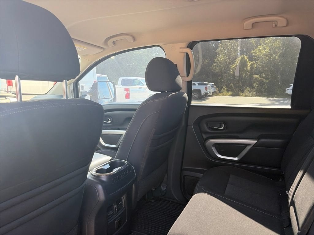 2017 Nissan Titan XD SV