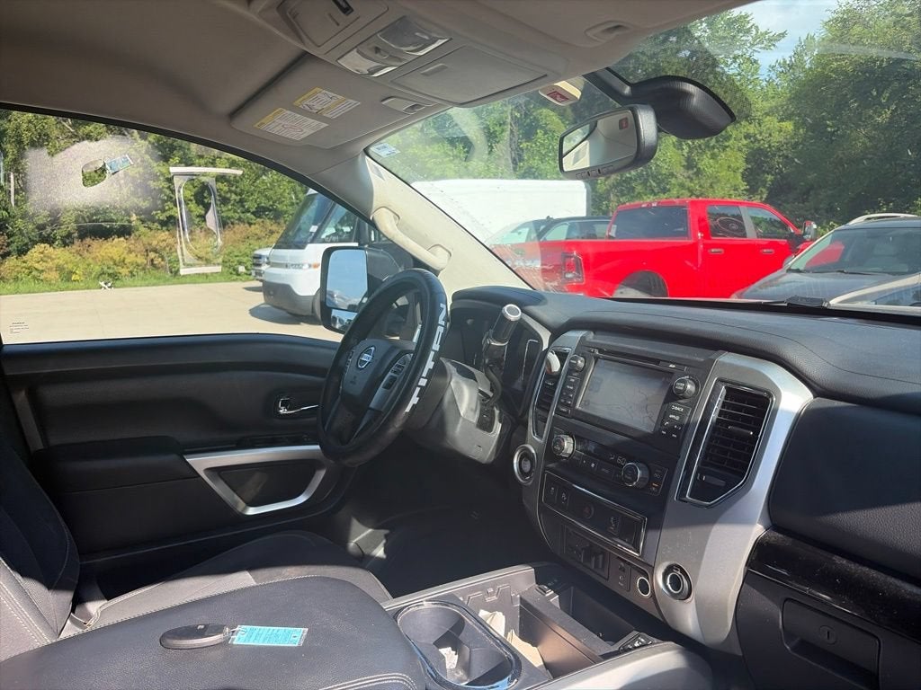 2017 Nissan Titan XD SV