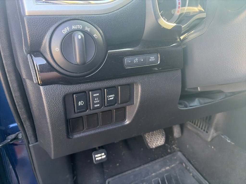 2017 Nissan Titan XD SV
