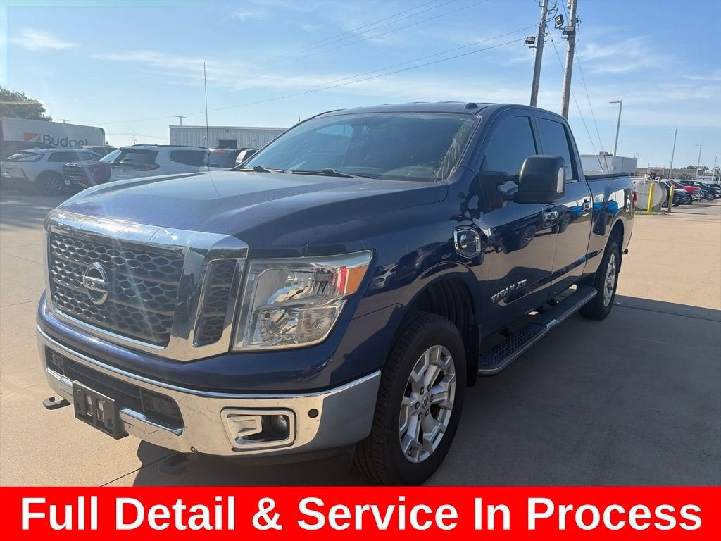 2017 Nissan Titan XD SV