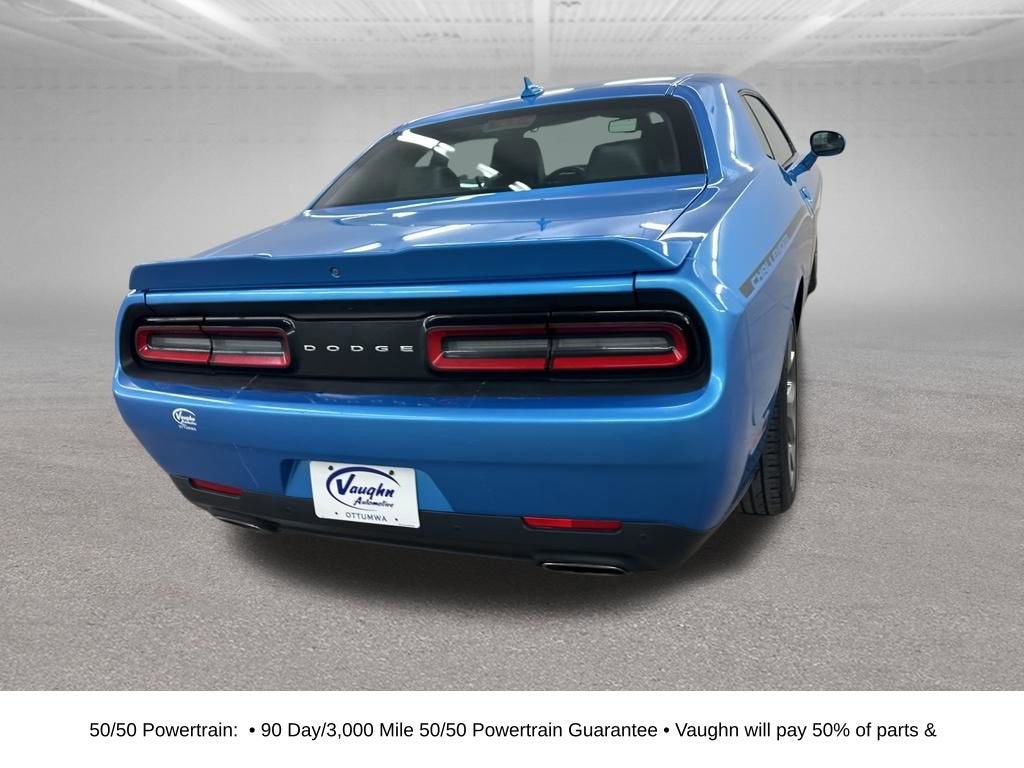 2015 Dodge Challenger SXT Plus