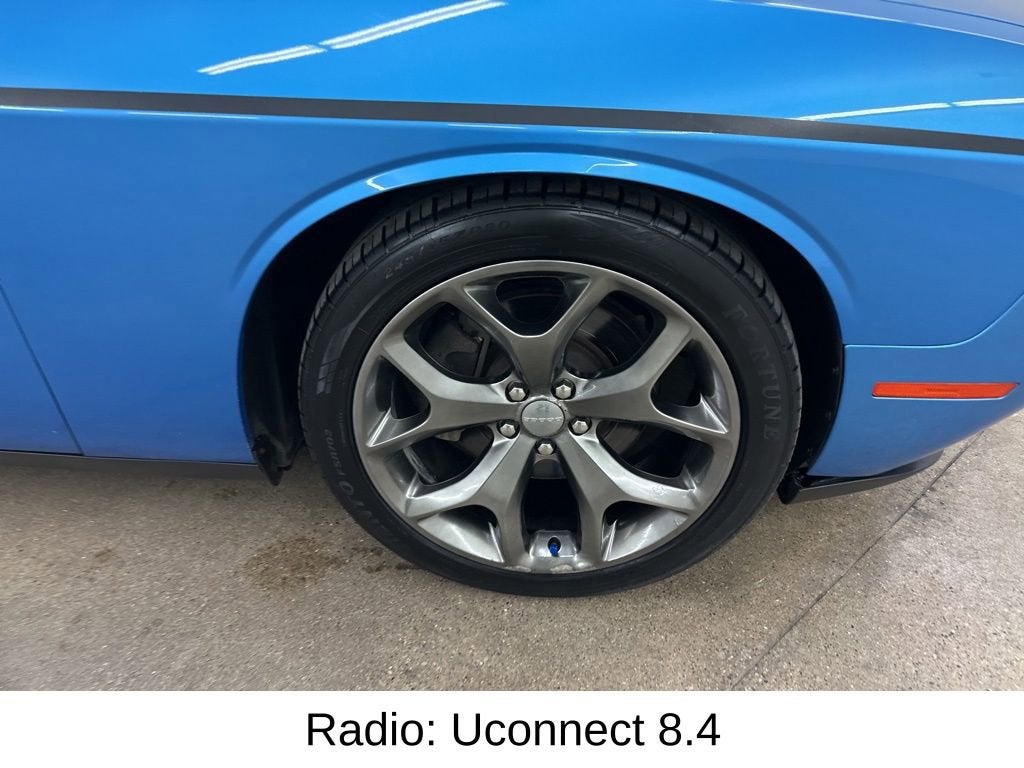 2015 Dodge Challenger SXT Plus