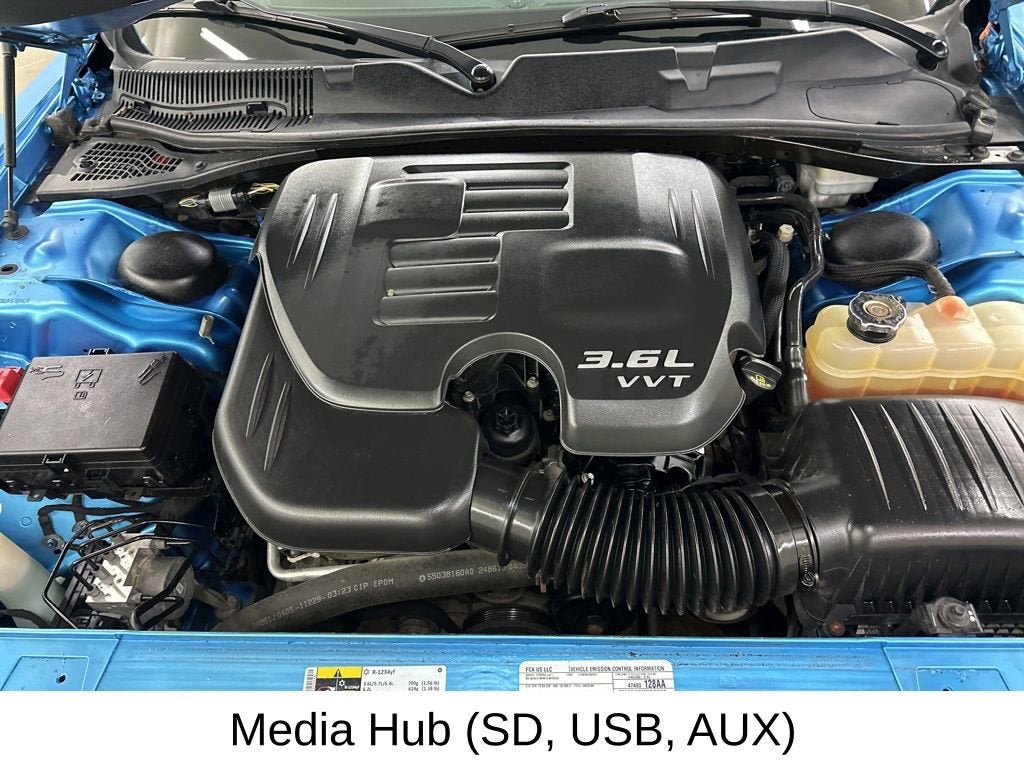 2015 Dodge Challenger SXT Plus