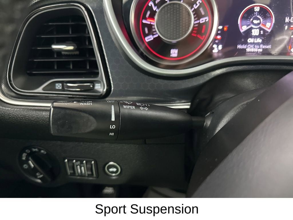 2015 Dodge Challenger SXT Plus