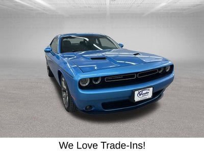 2015 Dodge Challenger SXT Plus