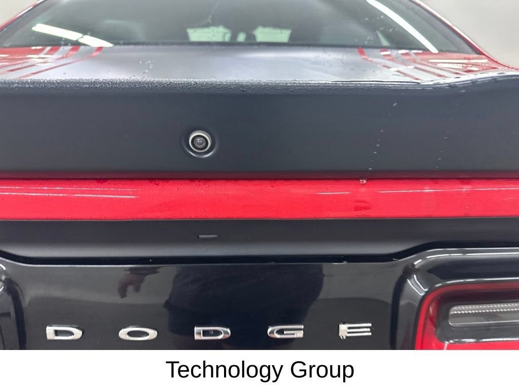 2017 Dodge Challenger 392 Hemi Scat Pack Shaker